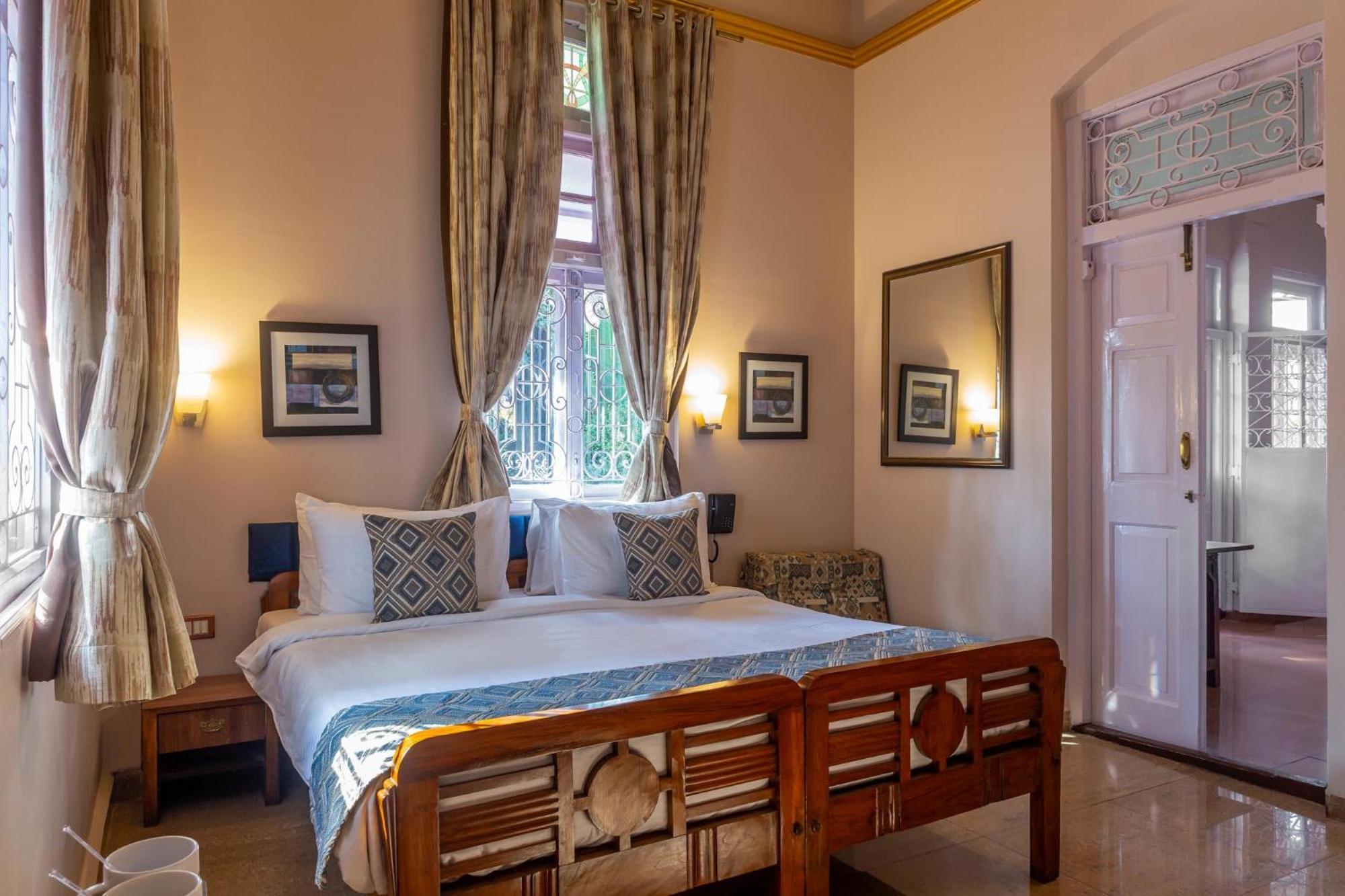 Il Palazzo Villas 潘奇加尼 外观 照片